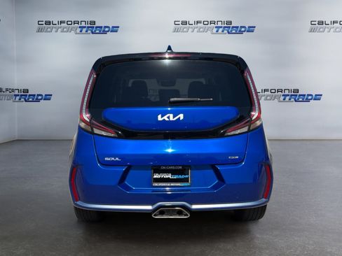 Used 2023 Kia Soul GT-Line w/ GT-Line Technology Package FWD image 6