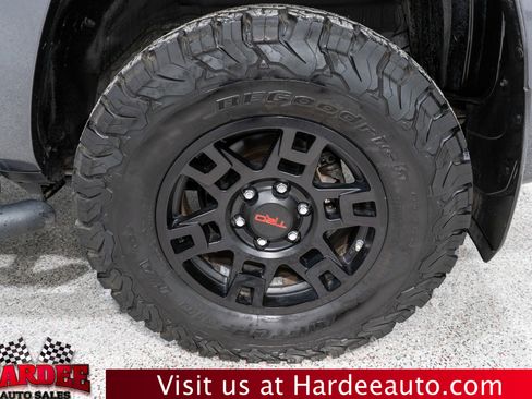 Used 2020 Toyota 4Runner SR5 Premium w/ Moonroof Package image 10