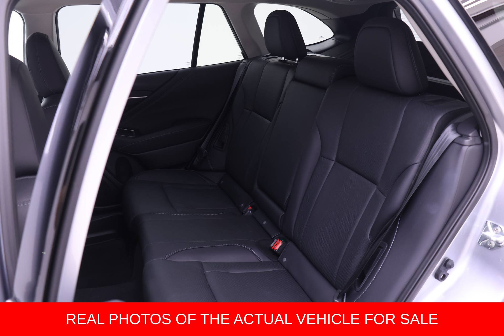 Used 2025 Subaru Outback Touring w/ Popular Package #2 AWD/4WD image 10