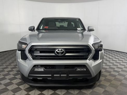 Used 2024 Toyota Tacoma SR5 RWD image 3