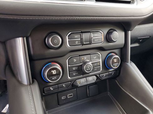 Used 2024 Chevrolet Tahoe LT image 24