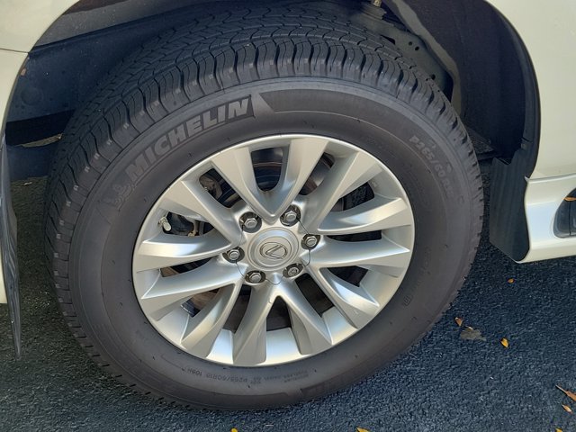Used 2018 Lexus GX 460 Premium w/ Premium Package AWD/4WD image 4