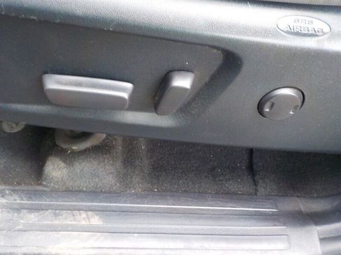 Used 2017 Toyota Tundra SR5 w/ TRD Off Road Package image 30