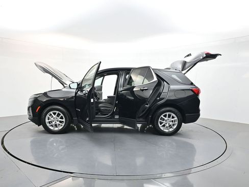 Used 2024 Chevrolet Equinox LT AWD/4WD image 43