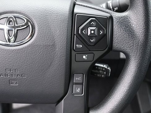 Certified 2022 Toyota Tacoma SR image 17