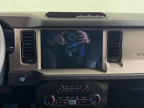 Used 2026 Ford Bronco Outer Banks AWD/4WD image 11
