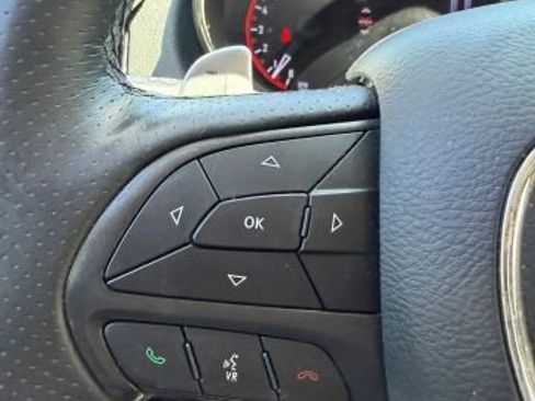 Used 2018 Dodge Durango GT w/ Technology Group AWD/4WD image 18