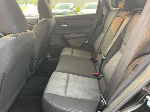 Used 2024 Nissan Rogue SV AWD/4WD image 21