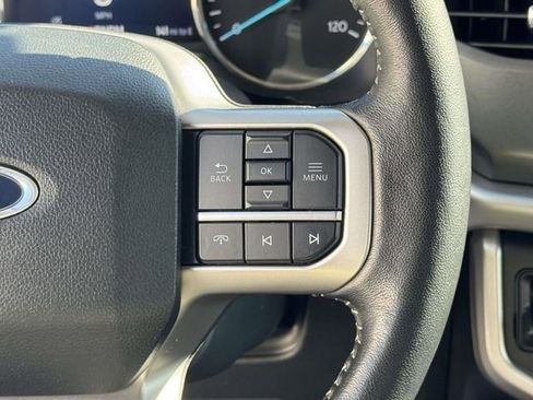 Used 2024 Ford Expedition XLT AWD/4WD image 25