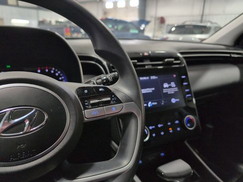 Used 2022 Hyundai Tucson SEL w/ Cargo Package image 18