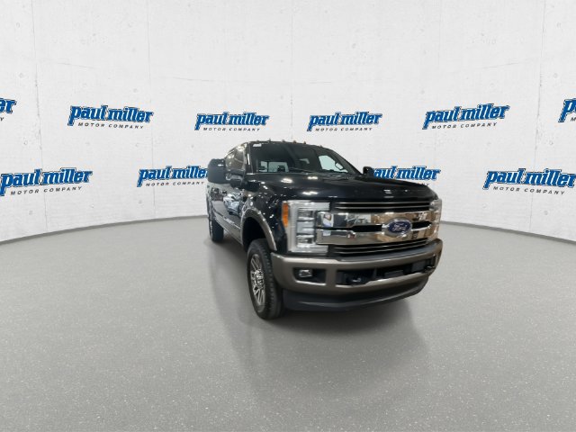Used 2019 Ford F250 King Ranch w/ King Ranch Ultimate Package AWD/4WD image 3