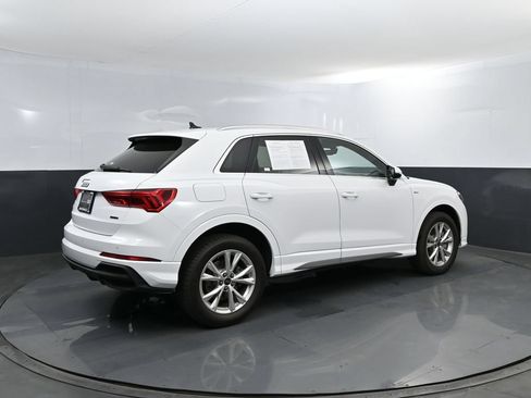 Certified 2025 Audi Q3 2.0T Premium AWD/4WD image 22