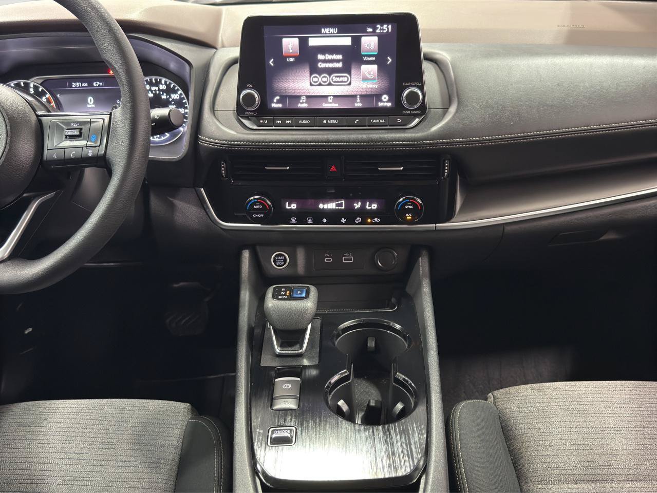 Used 2022 Nissan Rogue SV FWD image 15