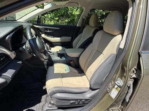 Used 2021 Subaru Outback Premium AWD/4WD image 11