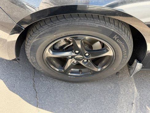 Used 2016 Chevrolet Malibu LS image 6