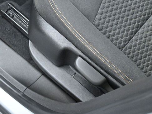 Used 2021 GMC Terrain SLE w/ Elevation Edition FWD image 14