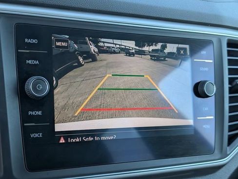 Used 2019 Volkswagen Atlas SE FWD image 14