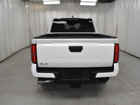 Certified 2026 Toyota Tacoma SR5 image 7
