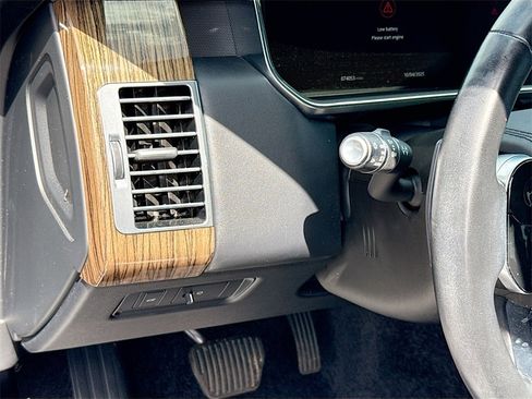 Used 2019 Land Rover Range Rover Supercharged image 11