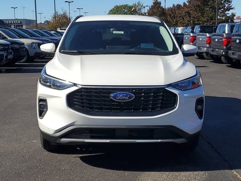 New 2026 Ford Escape SE w/ PHEV Premium Package image 6