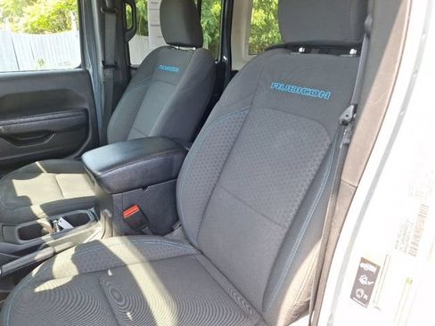 Used 2024 Jeep Wrangler Unlimited Rubicon 4xe AWD/4WD image 13