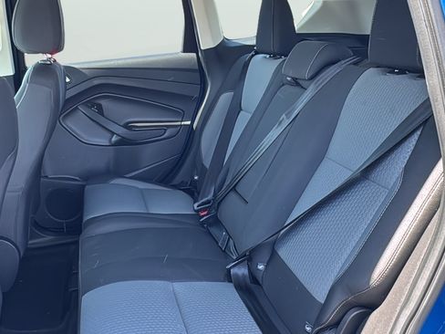 Used 2017 Ford Escape SE FWD image 31