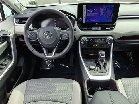 Used 2024 Toyota RAV4 Limited w/ Advanced Technology Package image 11