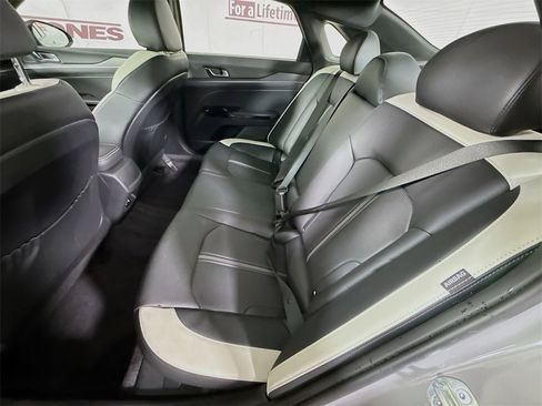 Used 2025 Kia K5 GT-Line w/ GT-Line Premium Package image 29