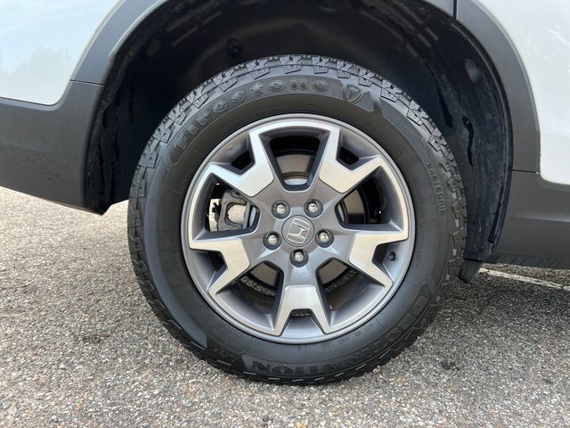 Used 2023 Honda Passport TrailSport image 14