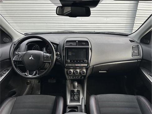 Used 2024 Mitsubishi Outlander Sport AWD image 18