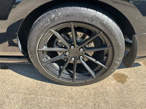 Used 2013 Ford Mustang GT Premium w/ GT Coupe Accessory Pkg 5 RWD image 26