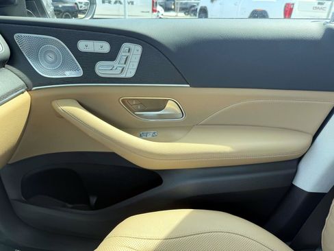 Certified 2026 Mercedes-Benz GLS 450 4MATIC image 27