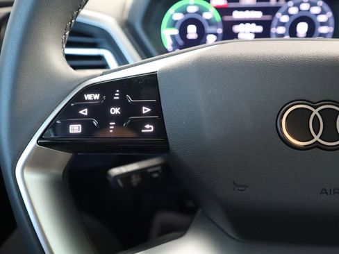 Used 2026 Audi Q4 e-tron Premium Plus w/ Premium Plus image 12