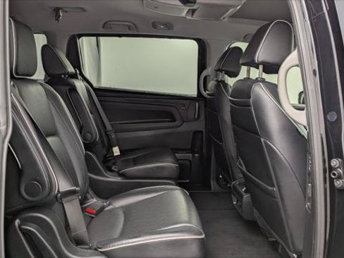Used 2023 Honda Odyssey Elite image 17