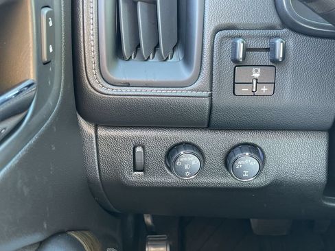 Certified 2019 GMC Canyon Denali AWD/4WD image 17