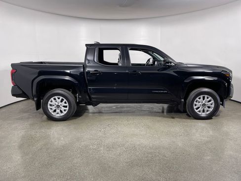 New 2026 Toyota Tacoma SR5 image 2