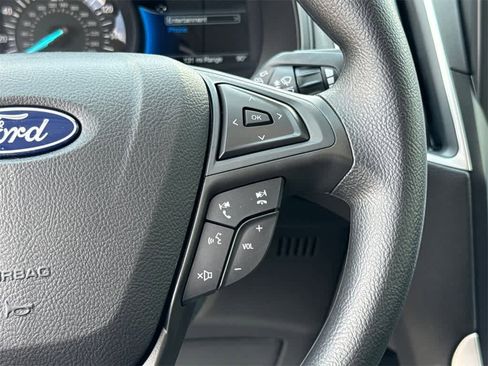 Used 2024 Ford Edge SE image 24