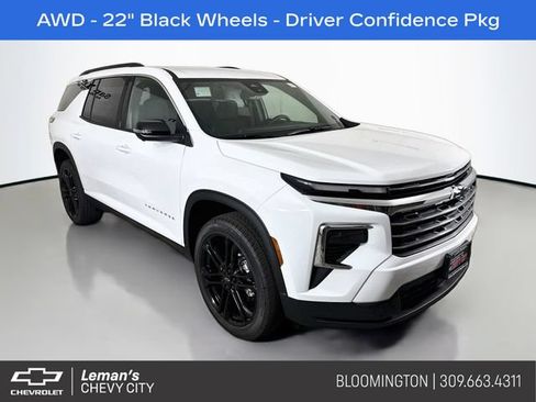 New 2026 Chevrolet Traverse LT w/ Driver Confidence Package AWD/4WD image 1