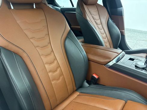 Used 2023 BMW M850i Gran Coupe xDrive image 59