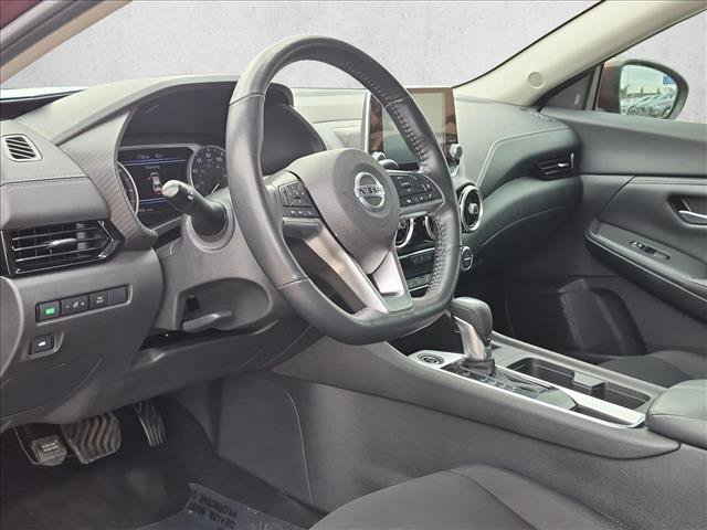 Used 2022 Nissan Sentra SV w/ All-Weather Package FWD image 10