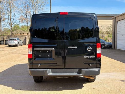 Used 2018 Nissan NV 3500 S image 13