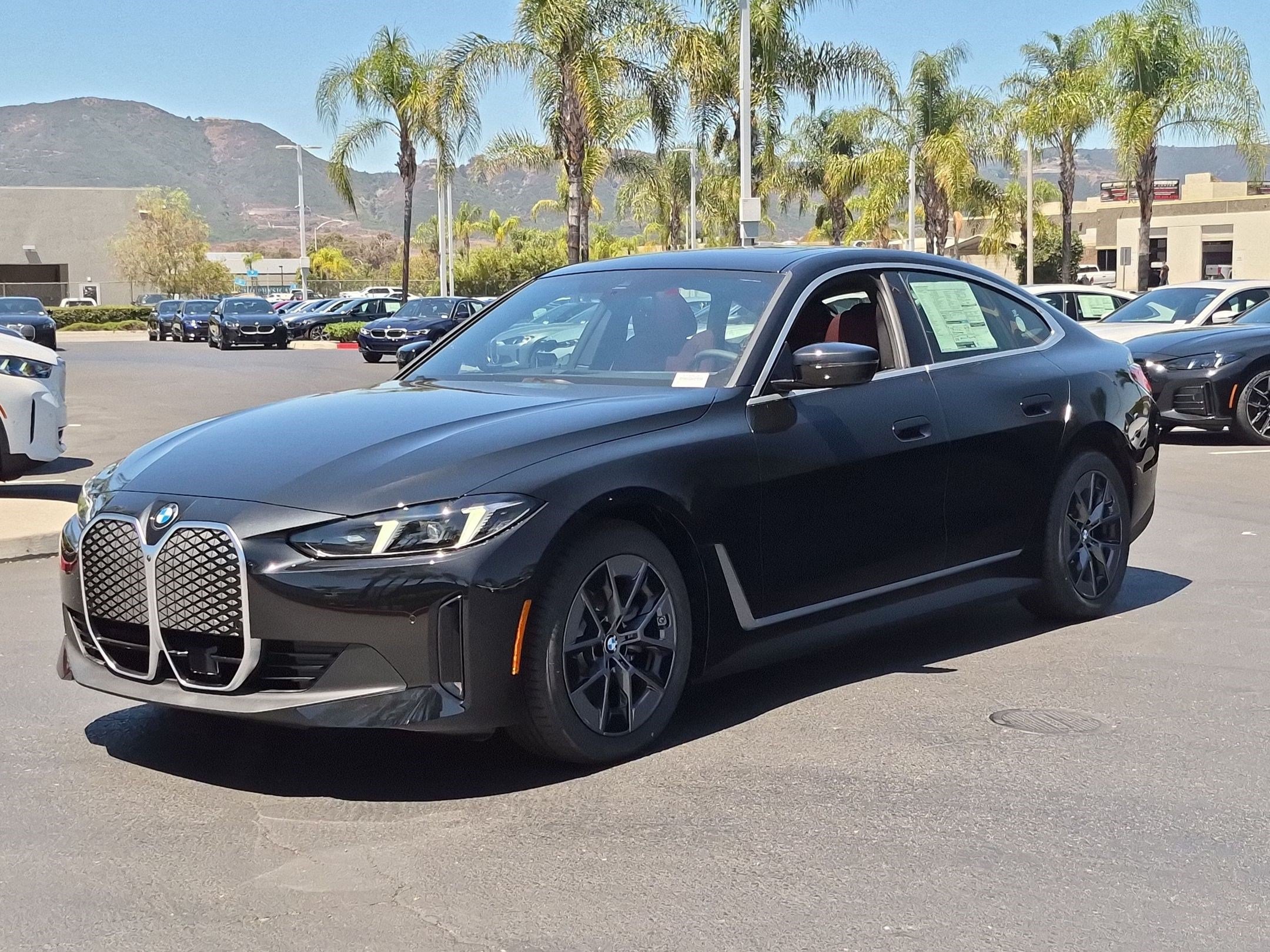 New 2026 BMW i4 eDrive40 w/ Parking Assistance Package RWD image 5