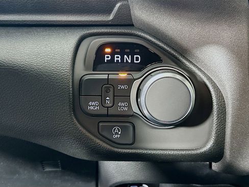 New 2026 RAM 1500 Express image 16