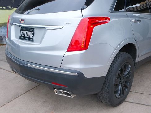 Used 2019 Cadillac XT5 FWD image 38