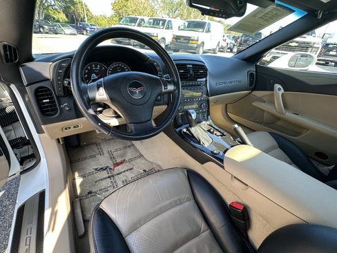 Used 2010 Chevrolet Corvette Grand Sport w/ Preferred Equipment Group image 39