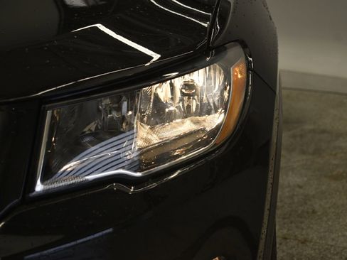 Certified 2019 Jeep Compass Limited image 6