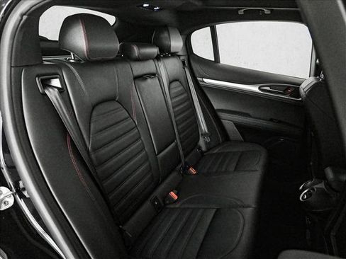 Used 2024 Alfa Romeo Stelvio AWD image 21