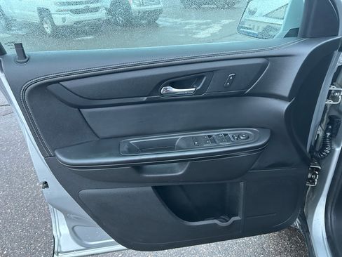 Used 2014 Chevrolet Traverse LT w/ All-Star Edition image 14