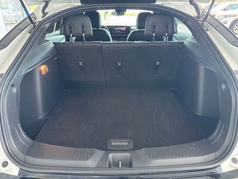 Used 2025 Buick Envista Sport Touring image 31