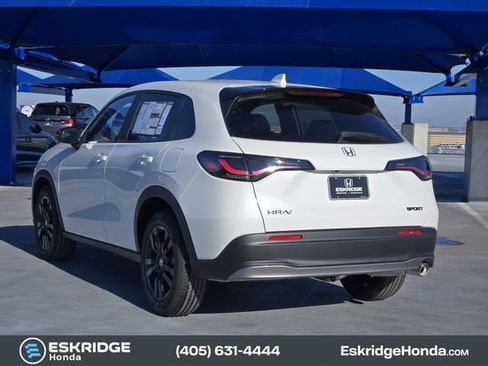 New 2026 Honda HR-V Sport image 3
